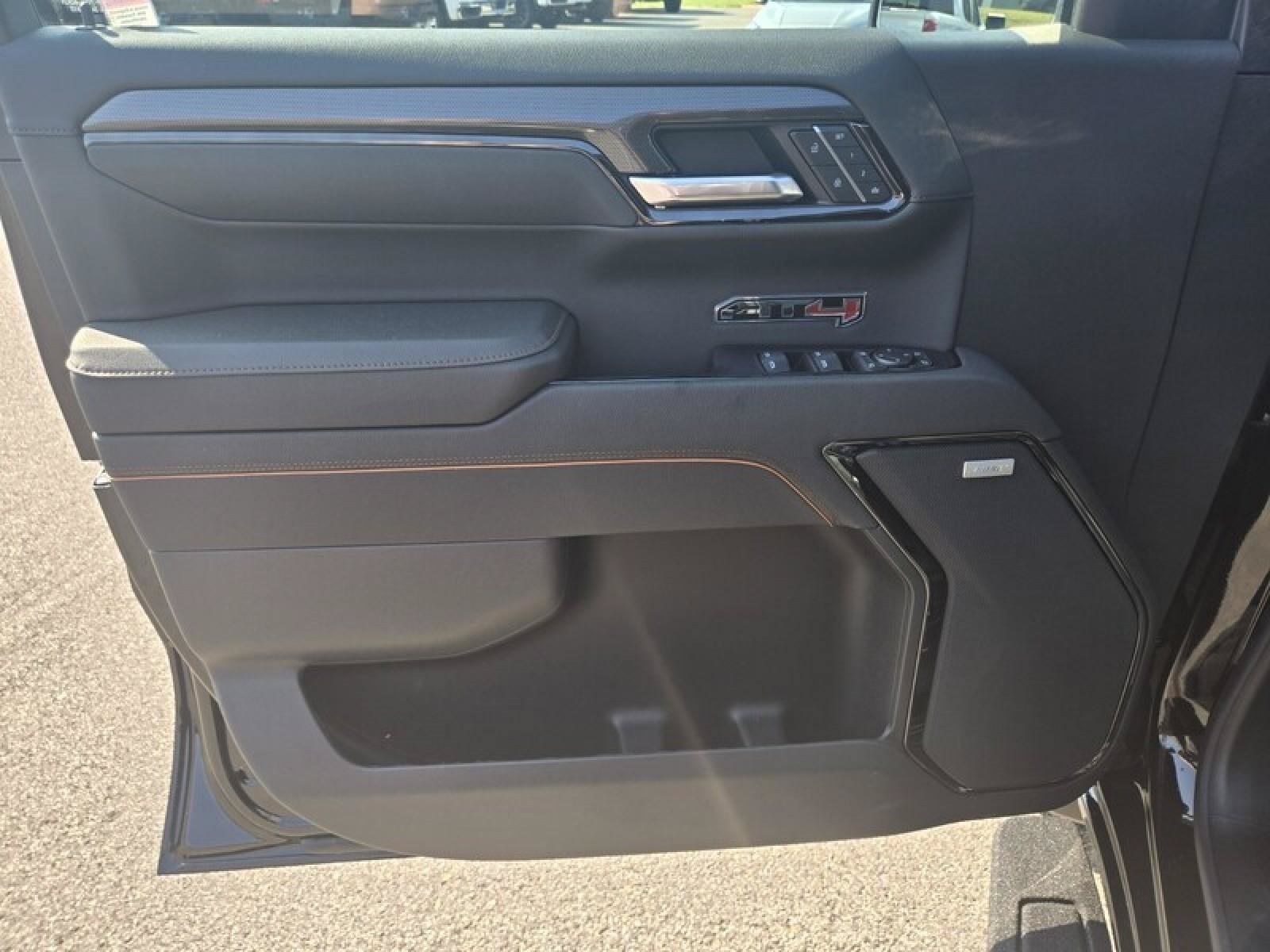 New 2026 GMC Sierra 1500 AT4 w/ AT4 Premium Package AWD/4WD image 22
