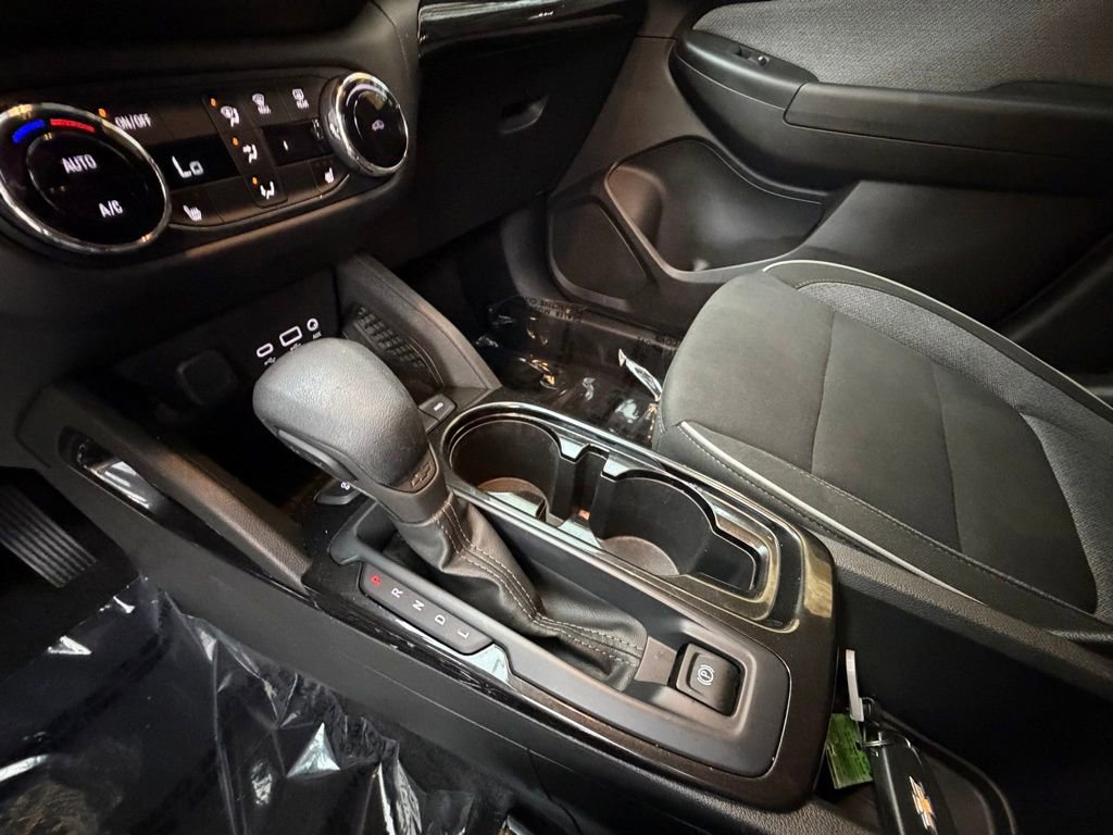 Used 2023 Chevrolet TrailBlazer LT w/ Convenience Package image 19