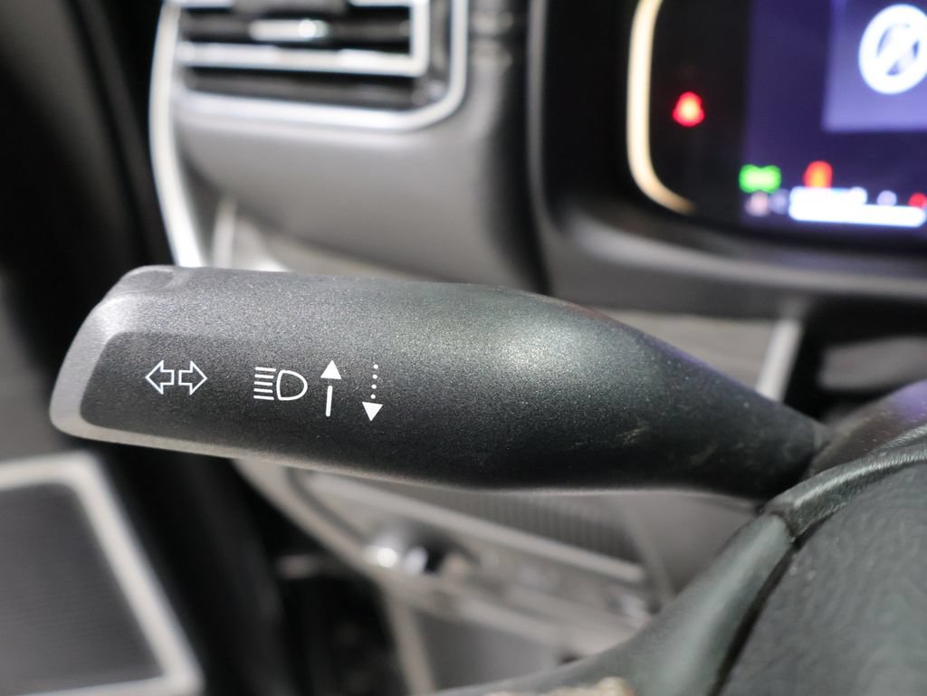 Used 2024 Jeep Wagoneer Series II AWD/4WD image 39