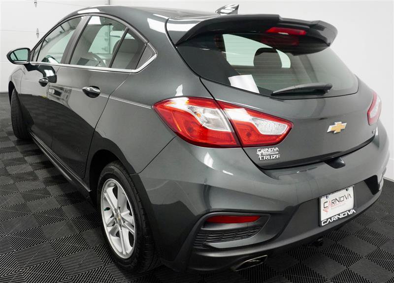 Used 2018 Chevrolet Cruze LT w/ Convenience Package FWD image 6
