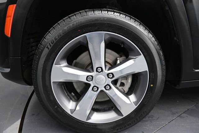 Used 2021 Jeep Grand Cherokee L Limited RWD image 25