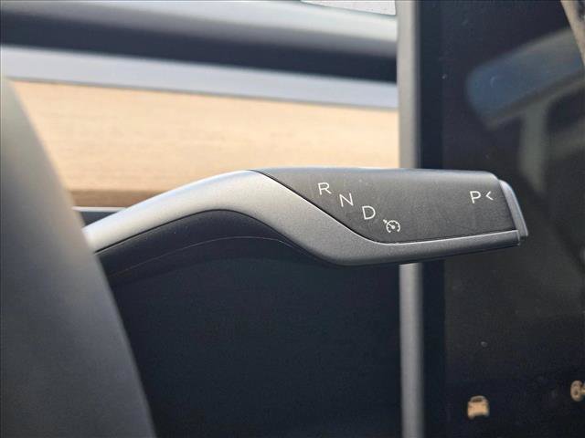 Used 2023 Tesla Model Y Long Range AWD/4WD image 17
