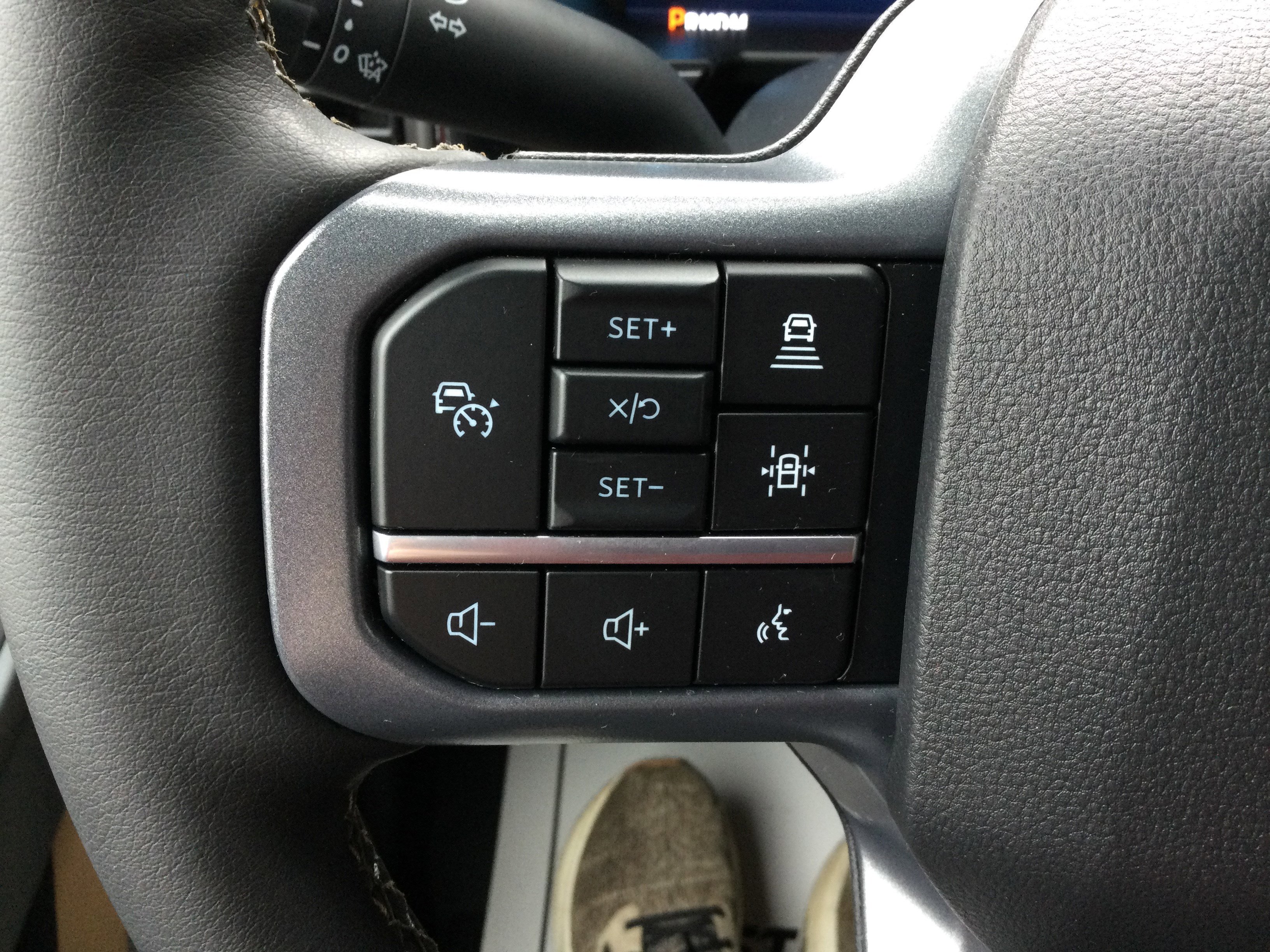 New 2026 Ford F350 Lariat image 18