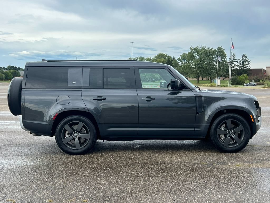 Used 2024 Land Rover Defender 130 S AWD/4WD image 46