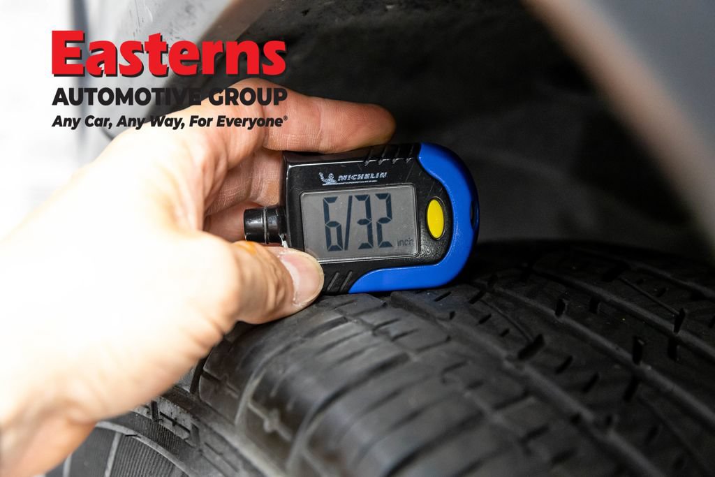 Used 2021 Jeep Compass Latitude AWD/4WD image 28