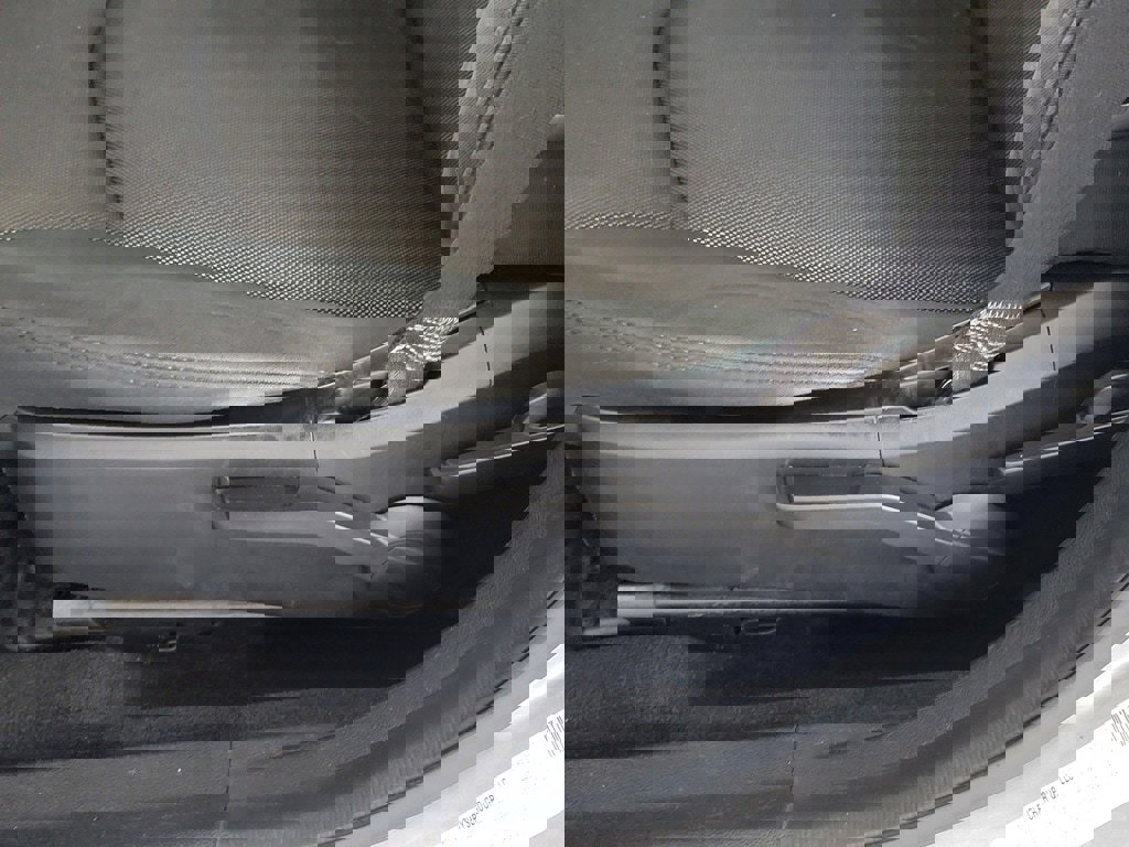 Used 2013 Dodge Avenger SE image 16