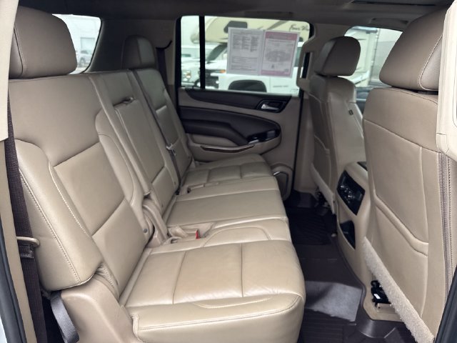 Used 2019 Chevrolet Suburban LT AWD/4WD image 35