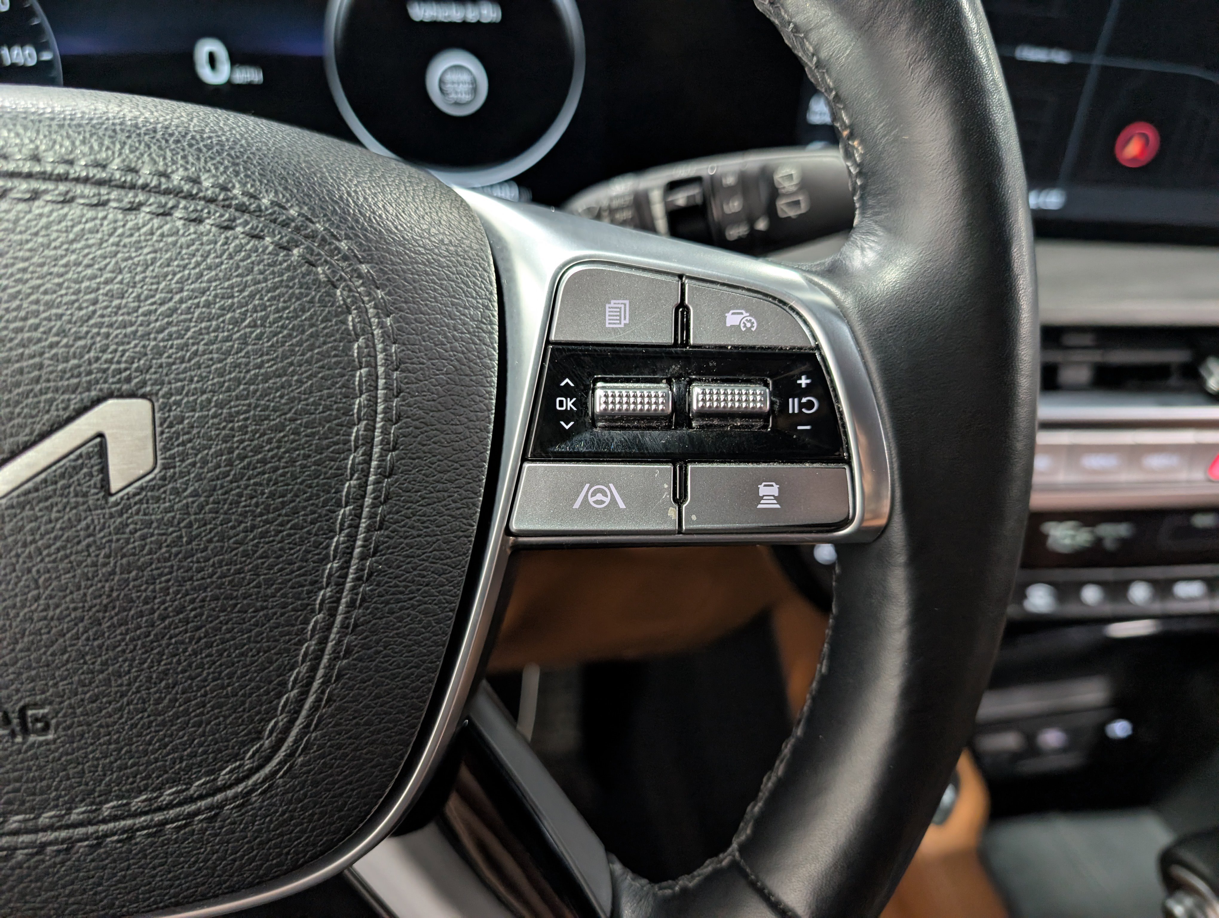 Used 2024 Kia Telluride SX X-Line image 17