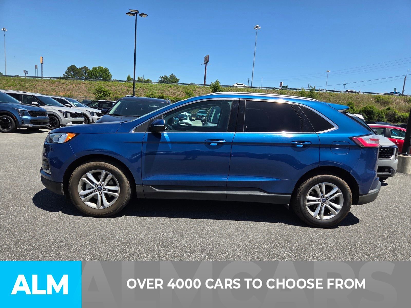 Used 2020 Ford Edge SEL w/ Convenience Package FWD image 3