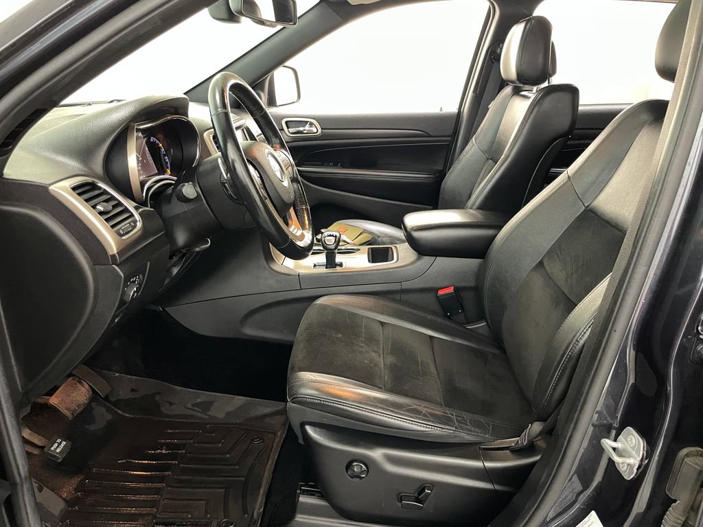 Used 2014 Jeep Grand Cherokee Altitude AWD/4WD image 7