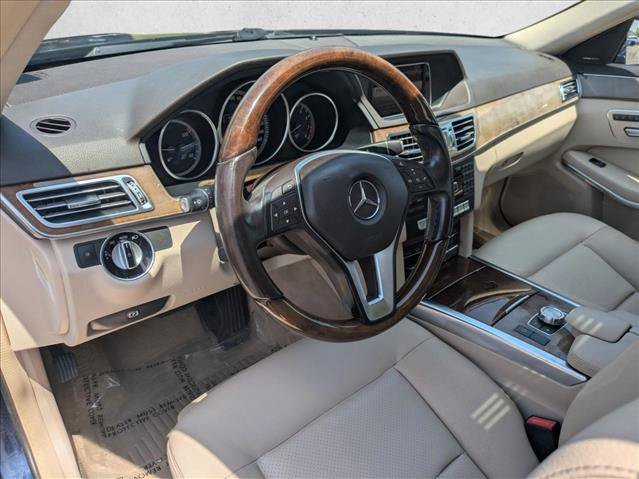 Used 2014 Mercedes-Benz E 350 4MATIC Sedan image 10