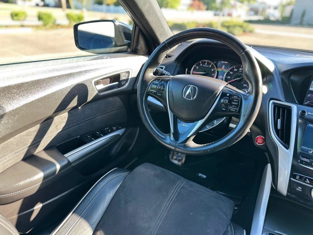 Used 2019 Acura TLX w/ Technology & A-SPEC Package FWD image 10