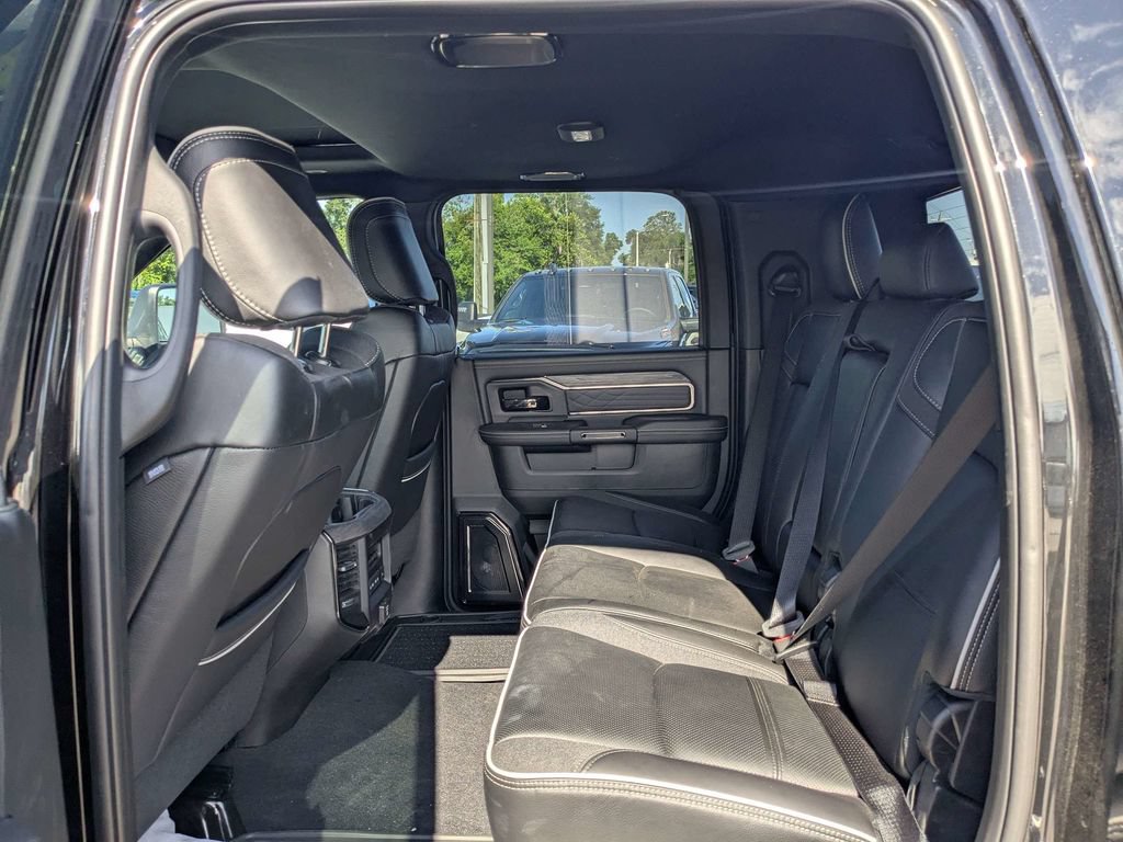 New 2026 RAM 2500 Laramie Limited AWD/4WD image 13