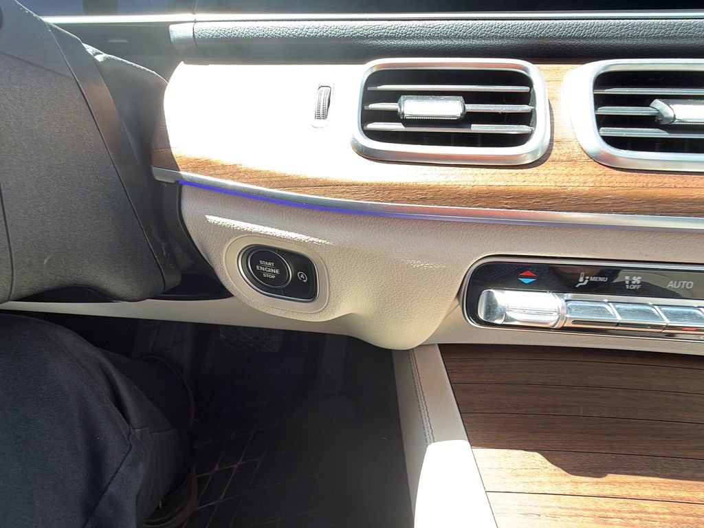 Certified 2026 Mercedes-Benz GLE 350 4MATIC image 13
