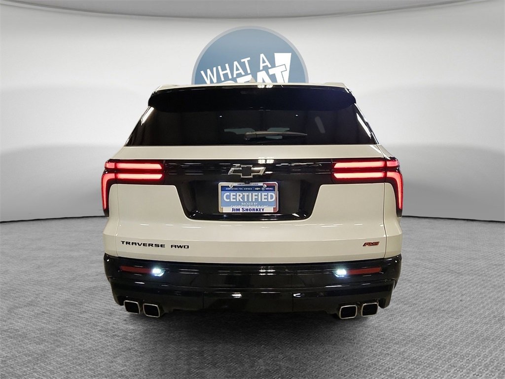 Certified 2024 Chevrolet Traverse RS w/ LPO, Floor Liner Package image 5