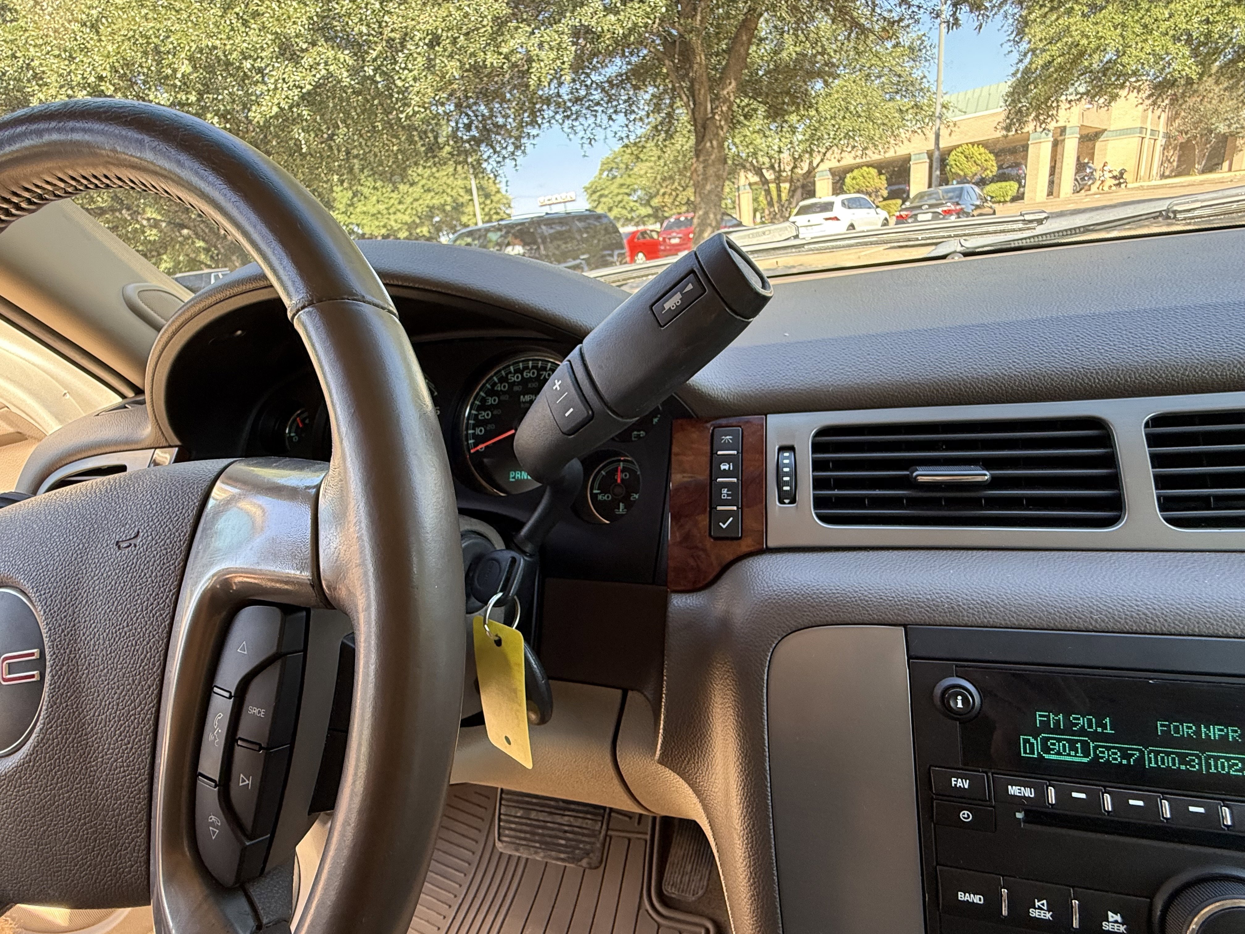 Used 2013 GMC Yukon XL SLT w/ Texas Edition RWD image 23