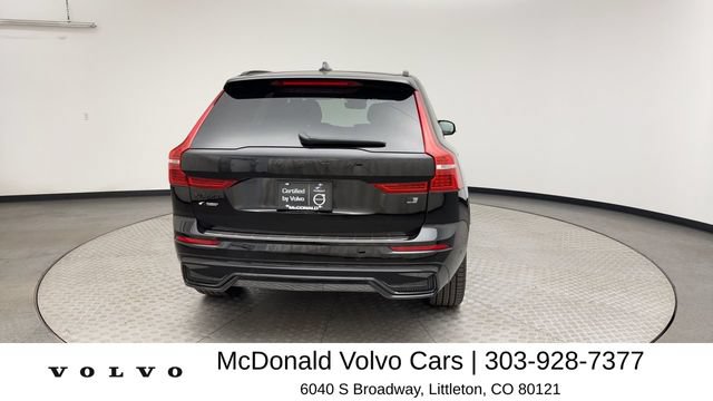 Certified 2024 Volvo XC60 T8 Ultimate w/ Protection Package Premier AWD/4WD image 3