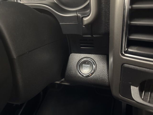 Used 2021 Ford Expedition XLT image 22