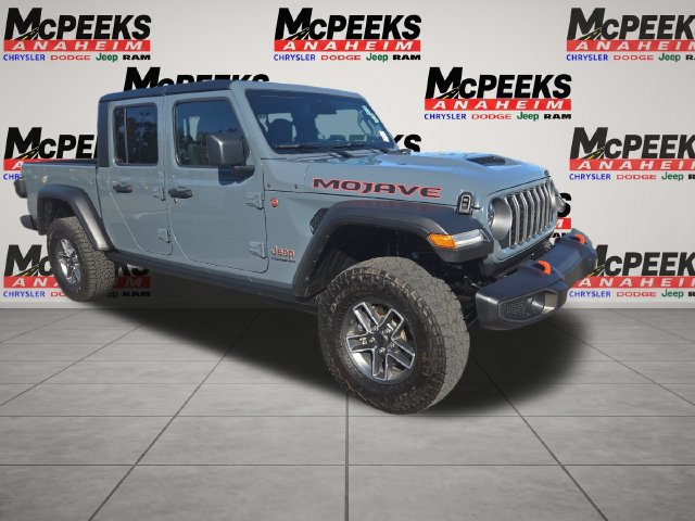 Used 2026 Jeep Gladiator Mojave AWD/4WD image 9