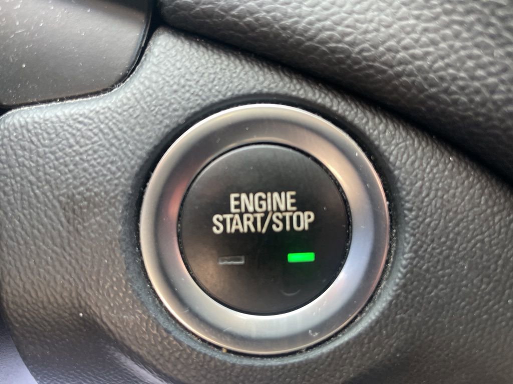 Used 2019 Chevrolet Equinox LT image 21