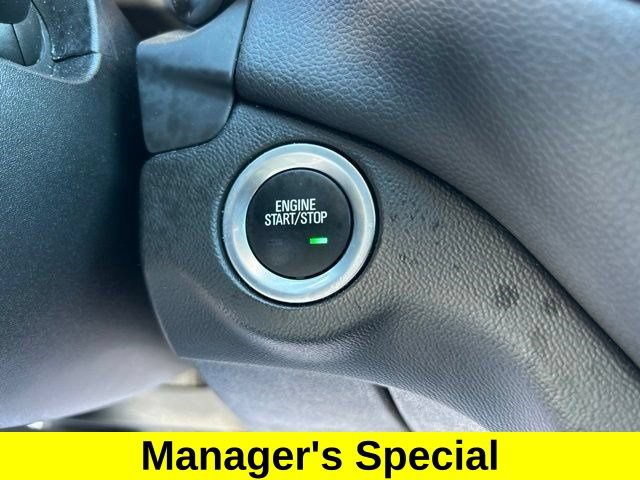 Used 2022 Chevrolet Equinox LT w/ Driver Convenience Package FWD image 18