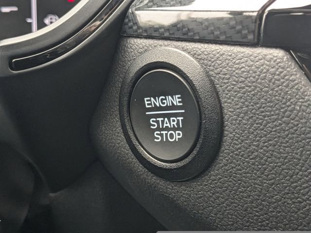 Used 2025 Ford Escape ST-Line Select AWD/4WD image 30