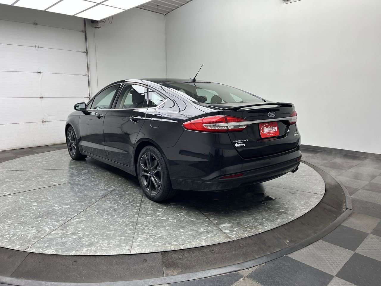 Used 2018 Ford Fusion SE w/ Equipment Group 201A FWD video 2
