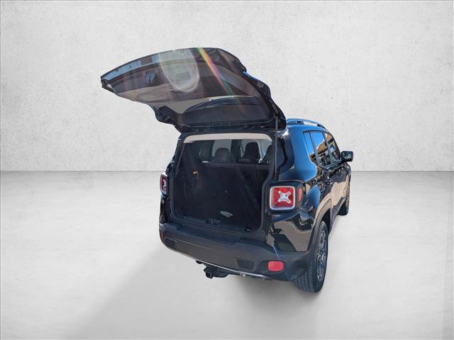Used 2017 Jeep Renegade Limited image 23