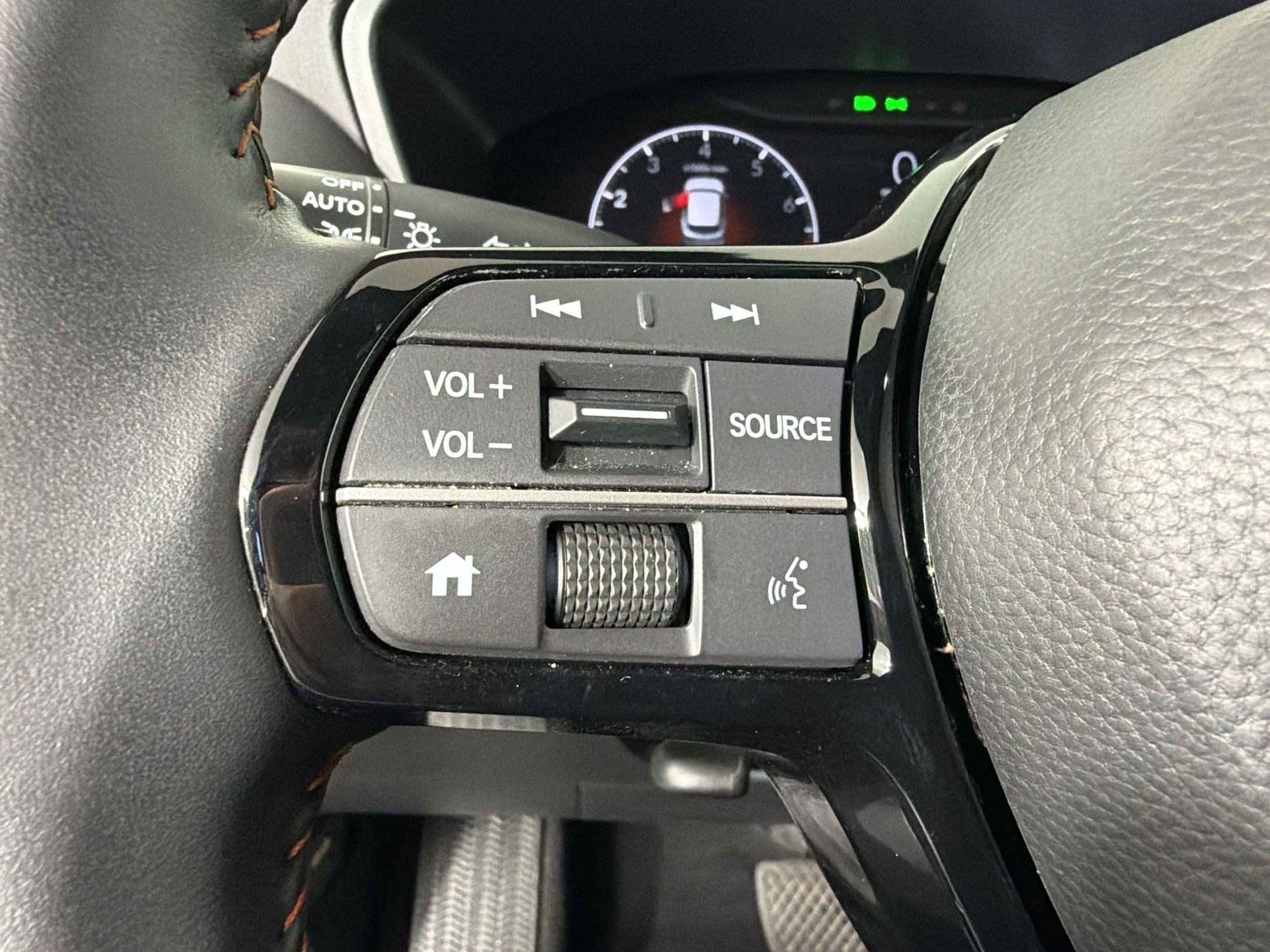 Used 2024 Honda HR-V Sport image 16