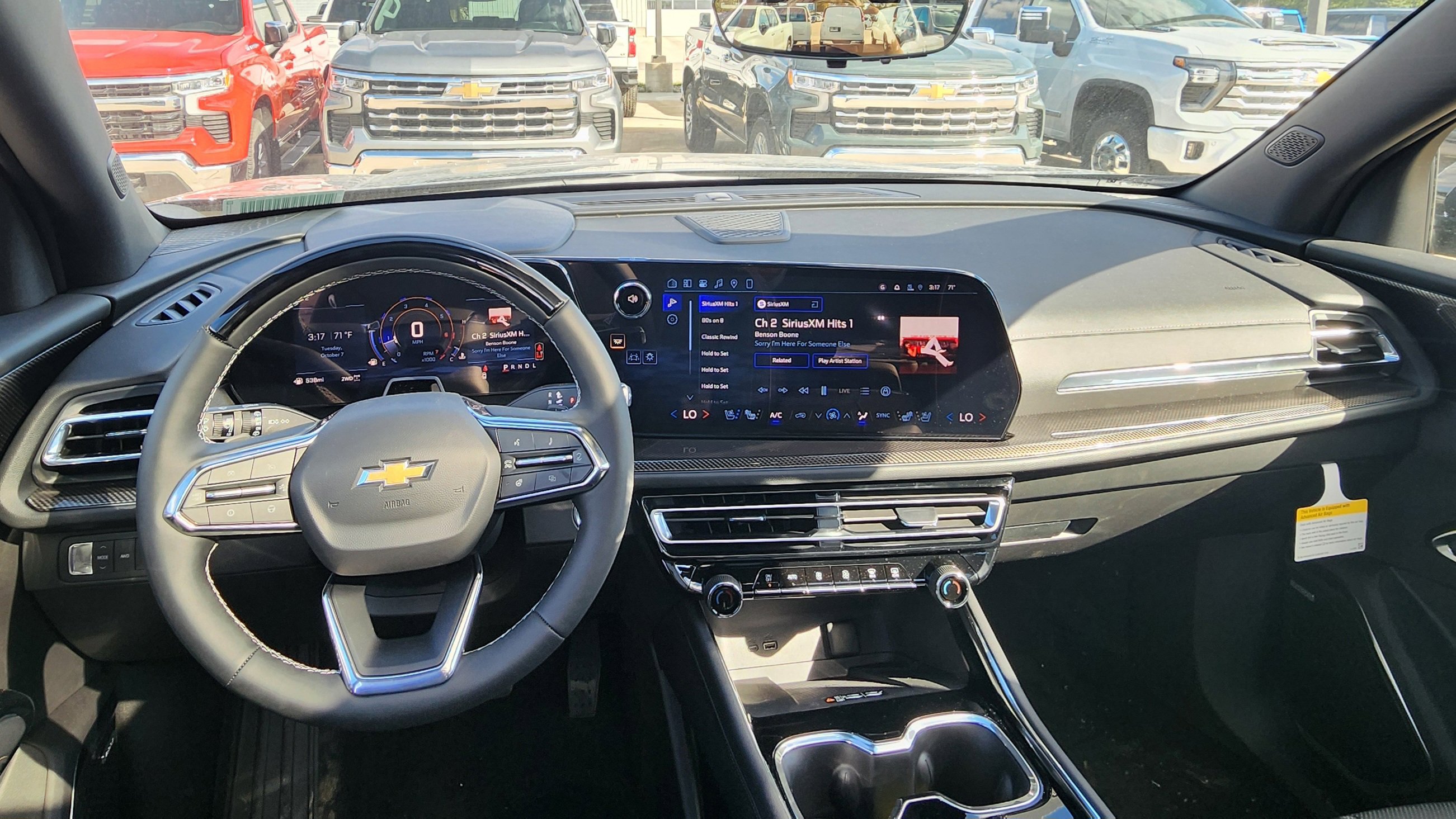 New 2026 Chevrolet Traverse High Country image 18