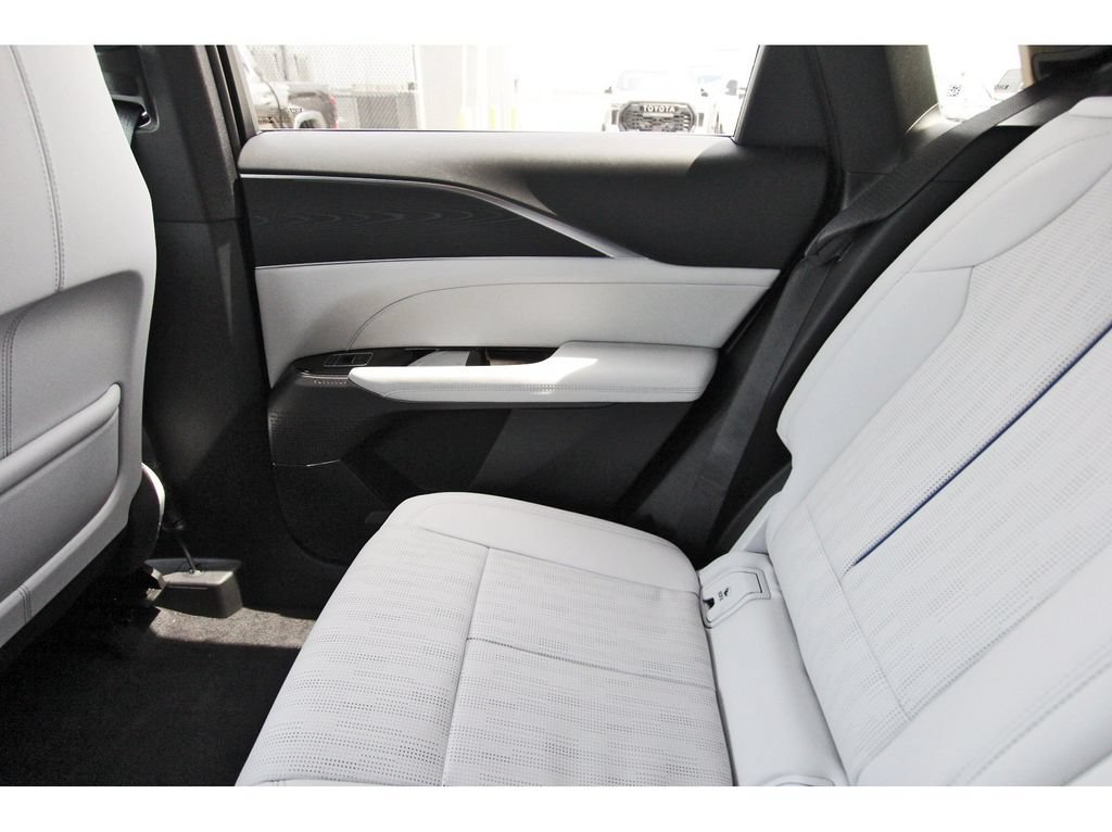 New 2026 Cadillac Lyriq Sport AWD/4WD image 12