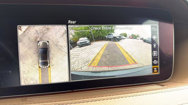Used 2019 Mercedes-Benz S 560 Sedan image 17