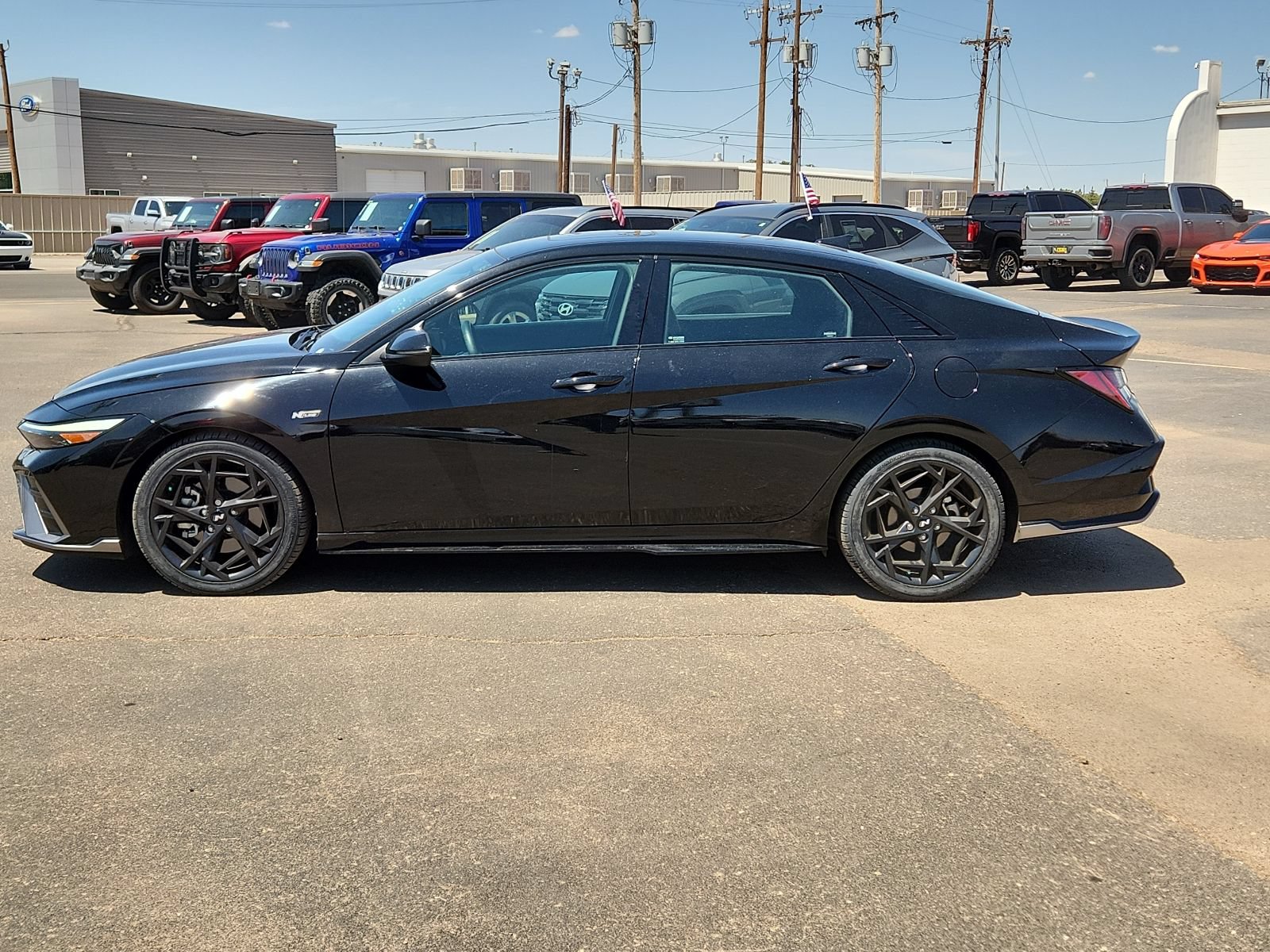 Used 2025 Hyundai Elantra N Line FWD image 2