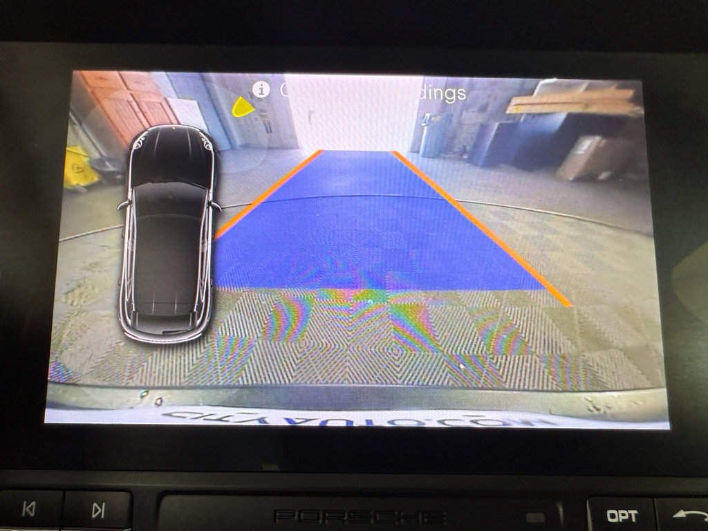 Used 2018 Porsche Macan Base (PDK) image 28