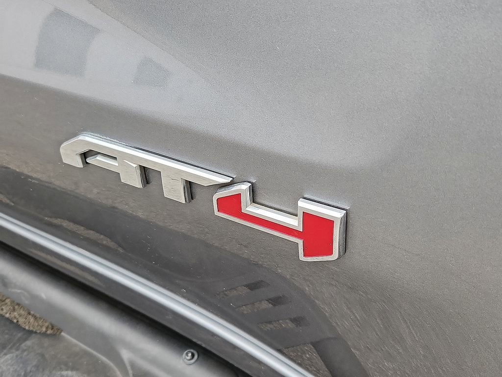 Used 2021 GMC Sierra 1500 AT4 w/ AT4 Preferred Package image 10