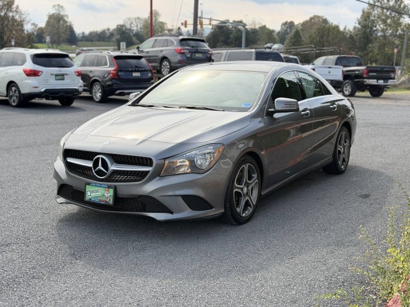 Used 2014 Mercedes-Benz CLA 250 image 2