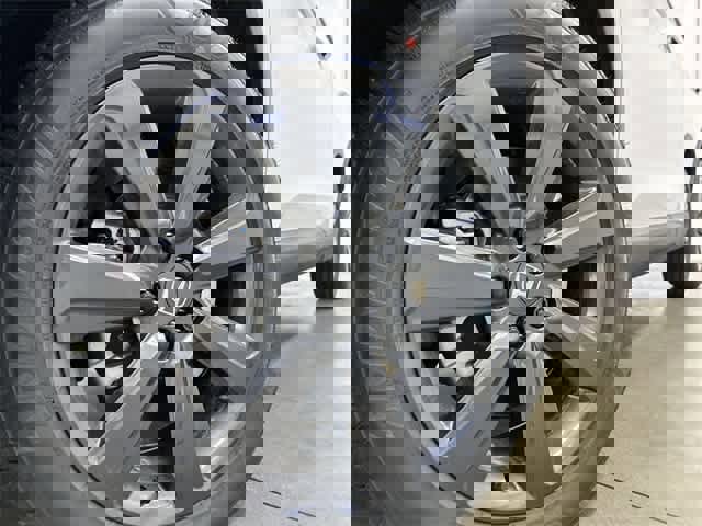 New 2026 Honda Pilot Sport image 28