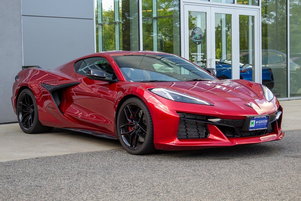 Used 2025 Chevrolet Corvette Z06 w/ Stealth Interior Trim Package image 3