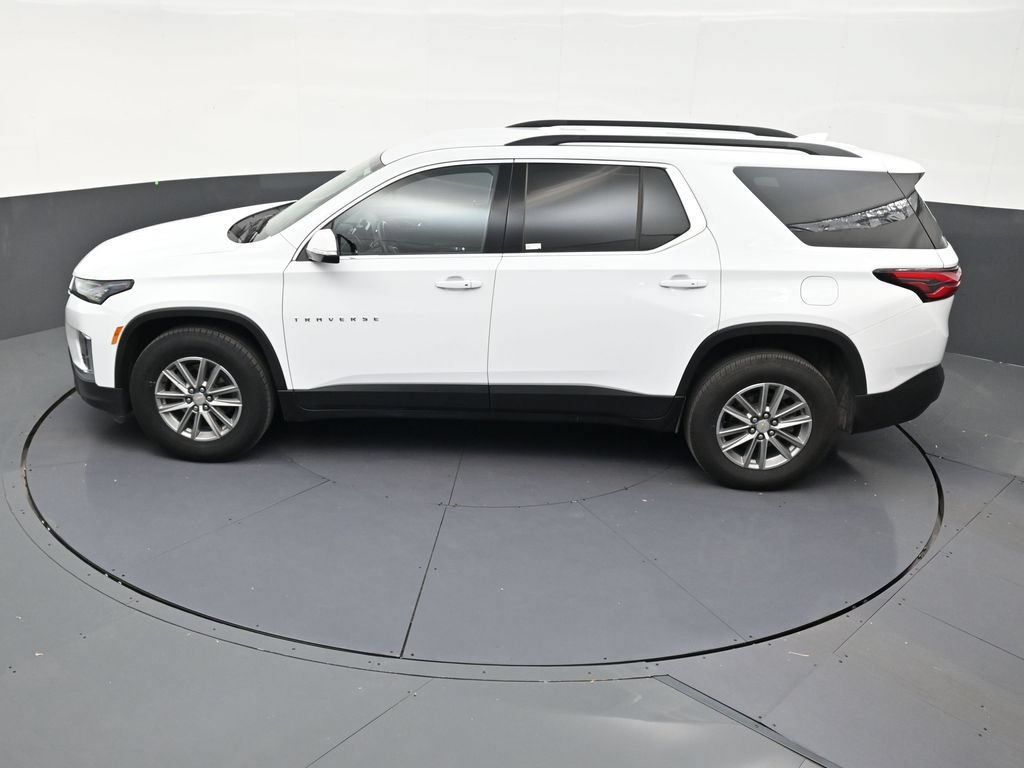 Used 2023 Chevrolet Traverse LT FWD image 10
