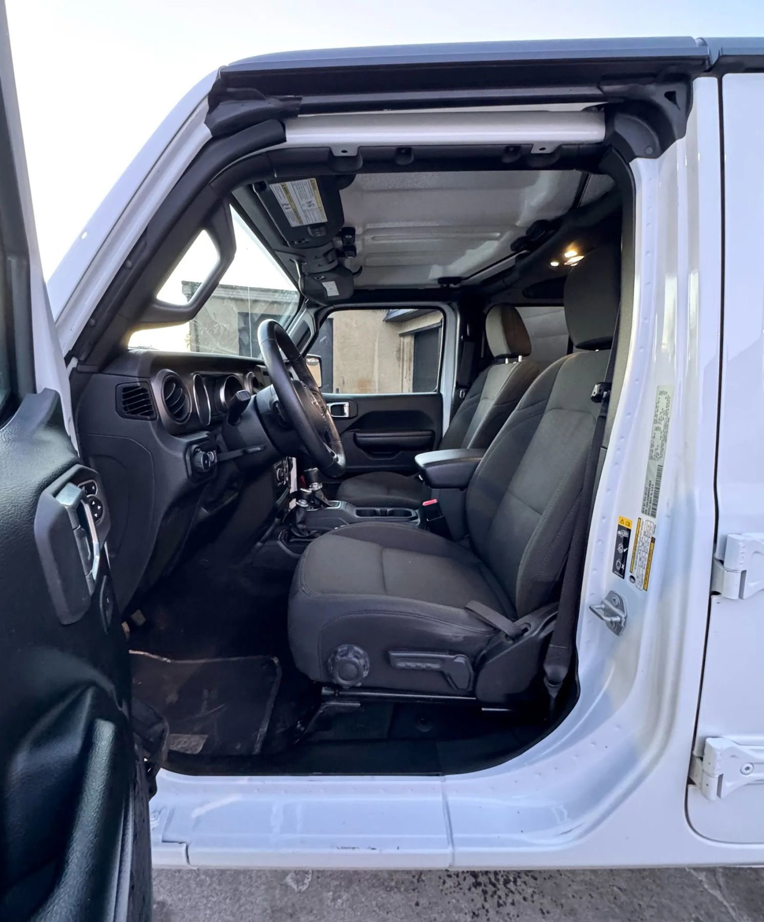 Used 2021 Jeep Wrangler Unlimited Sport image 4