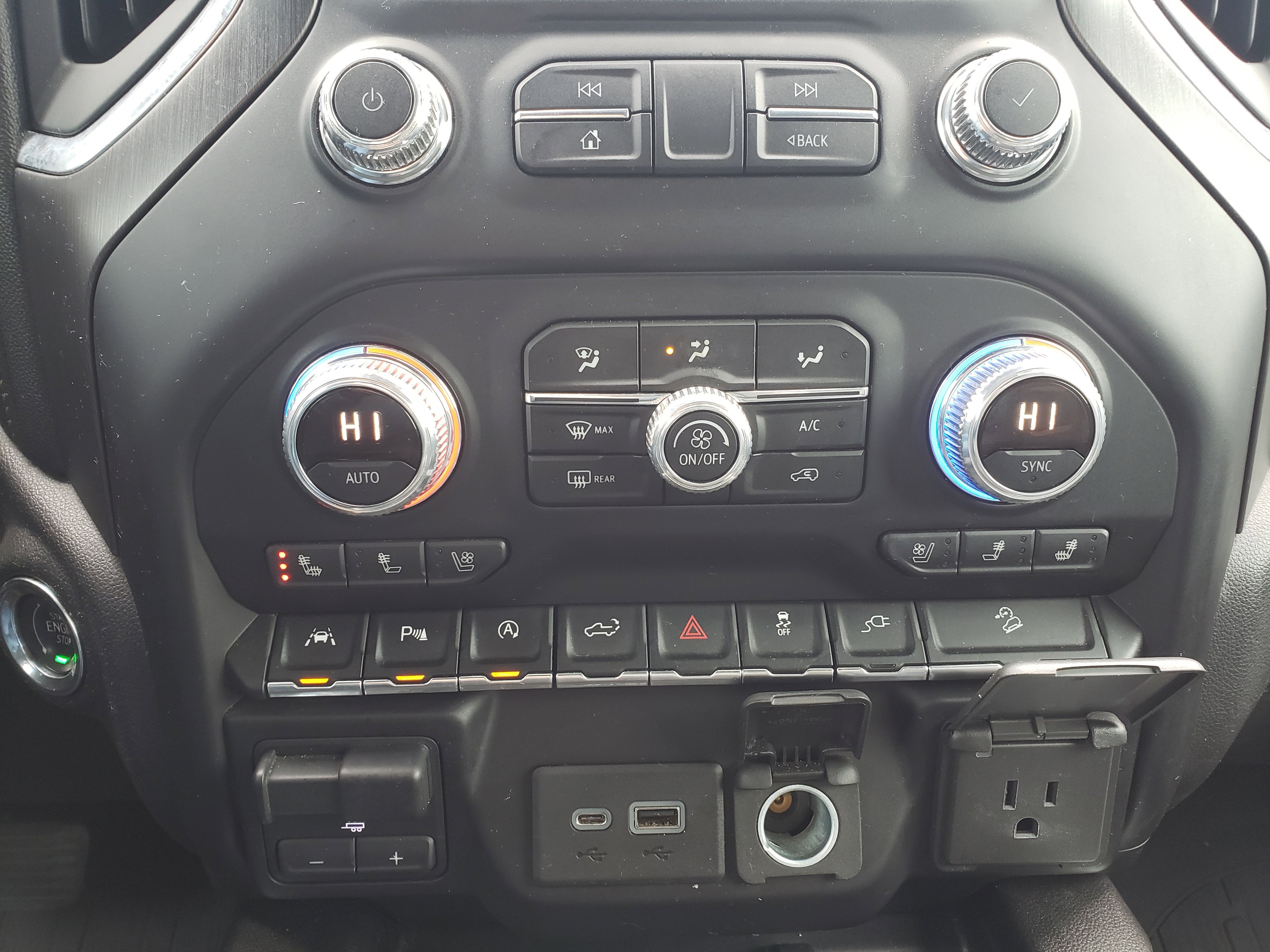 Used 2019 GMC Sierra 1500 AT4 w/ AT4 Premium Package image 24