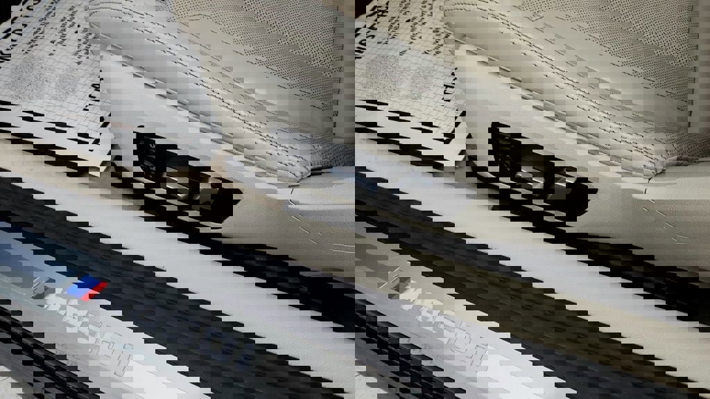 Used 2022 BMW M850i xDrive Convertible image 12