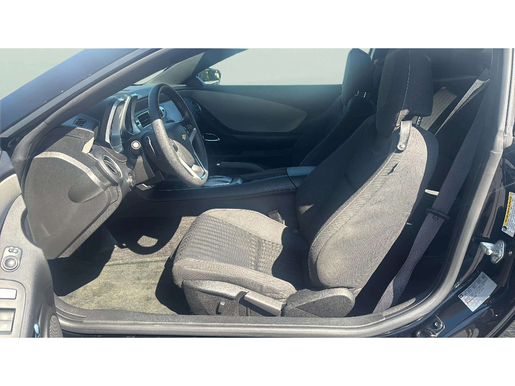 Used 2014 Chevrolet Camaro LS RWD image 10