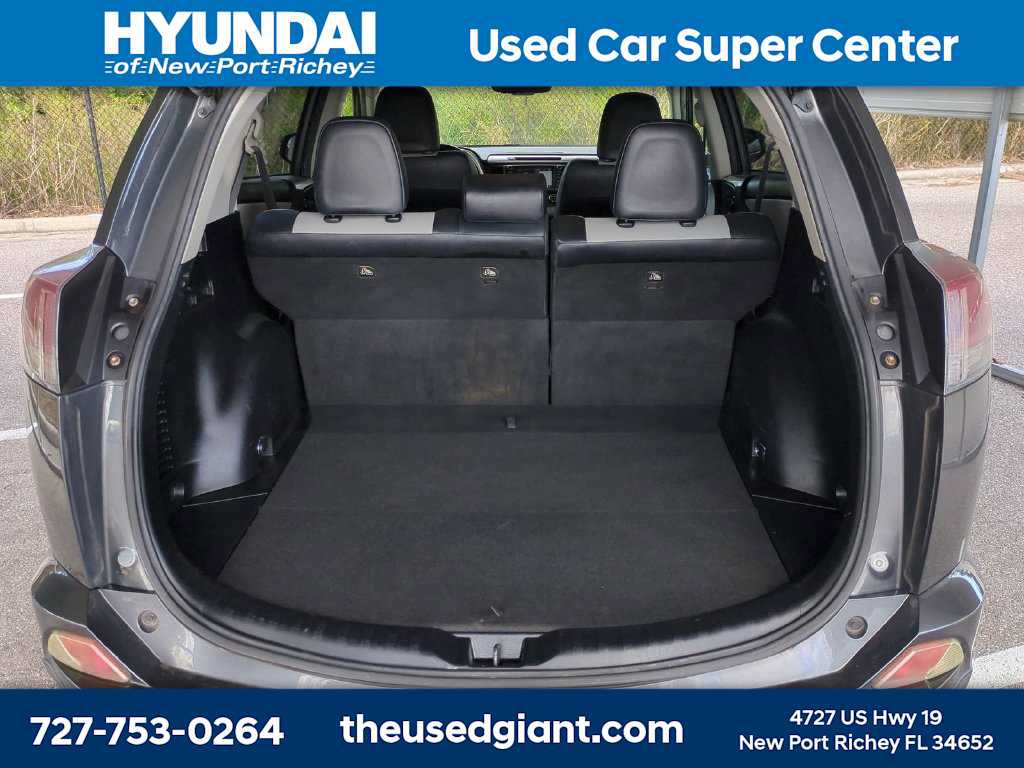 Used 2016 Toyota RAV4 Limited FWD image 12