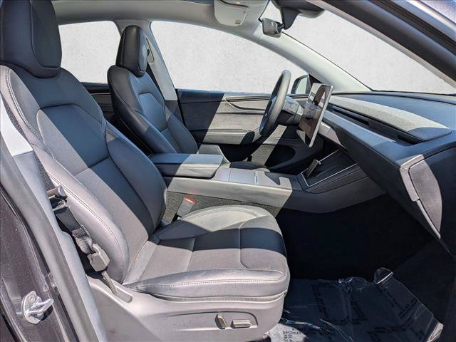 Used 2026 Tesla Model Y 2WD image 21