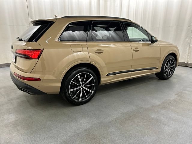 Used 2025 Audi Q7 2.0T Premium Plus w/ Premium Plus Package AWD/4WD image 4