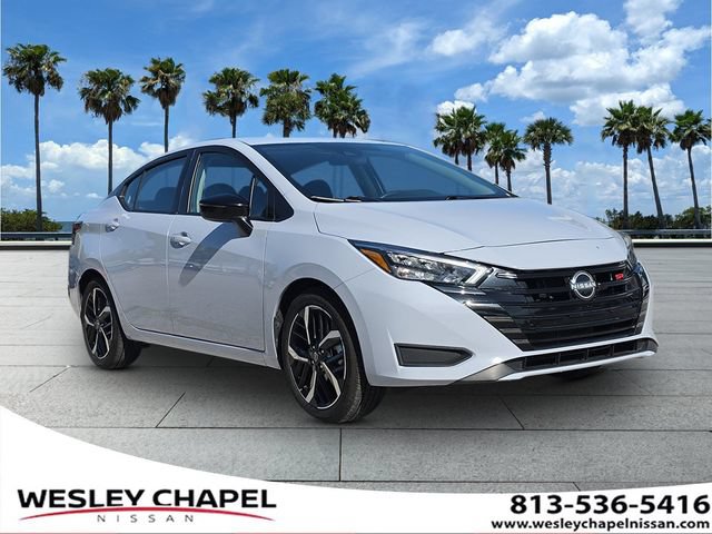 Certified 2025 Nissan Versa SR FWD image 1