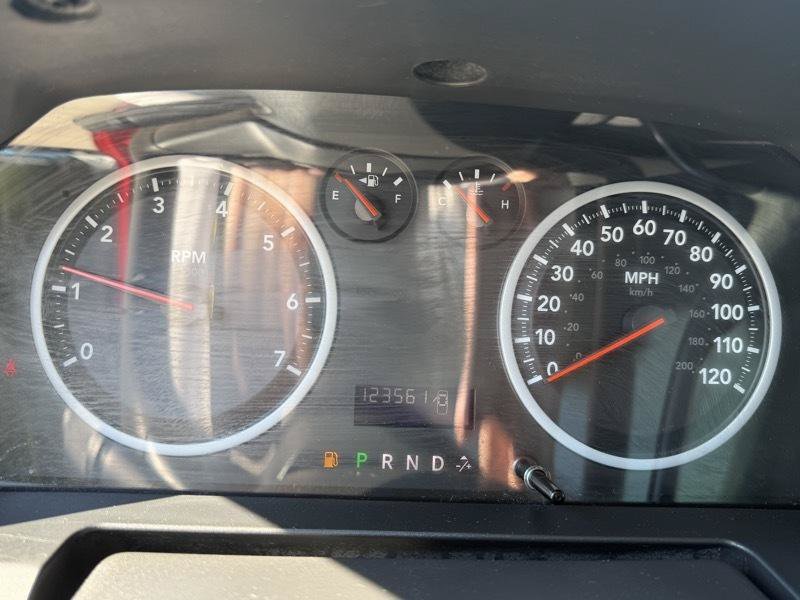 Used 2012 RAM 1500 Express RWD image 14