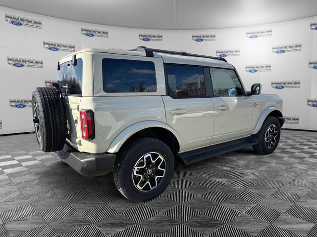 New 2025 Ford Bronco Outer Banks image 5