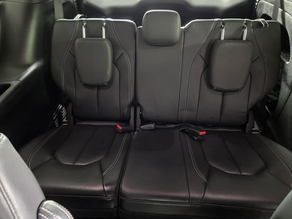 Certified 2020 Chrysler Pacifica Touring-L Plus w/ Advanced Safetytec Group FWD image 27